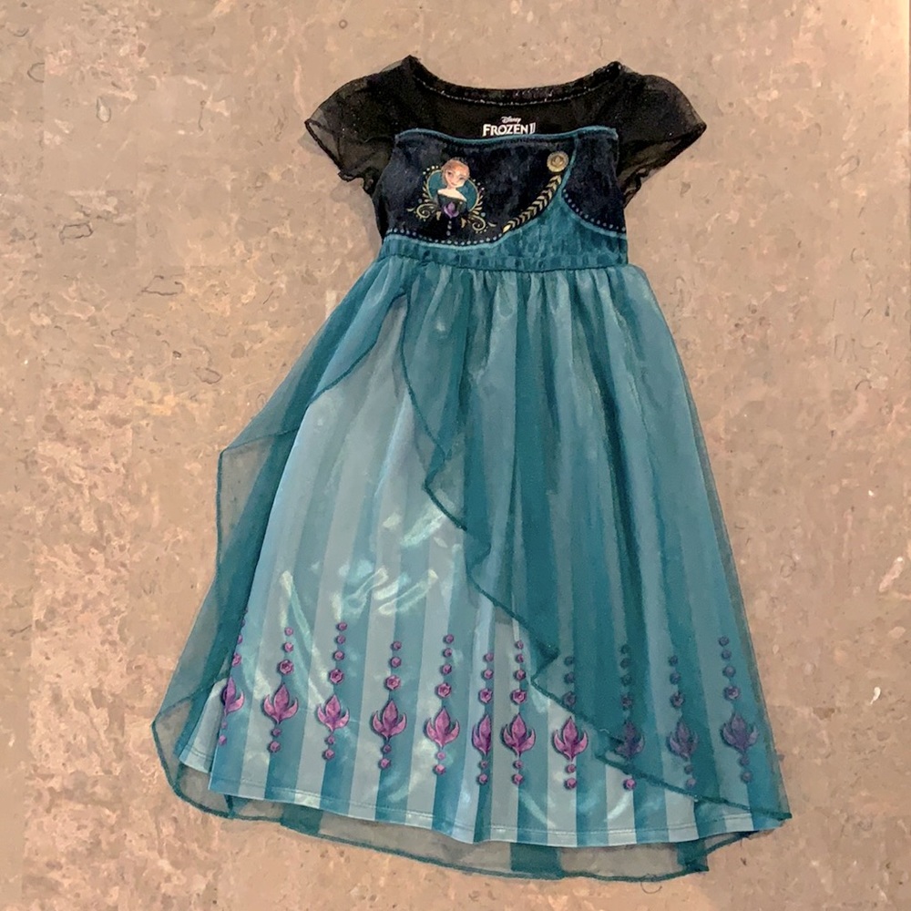 2T Frozen 2 Anna nightgown